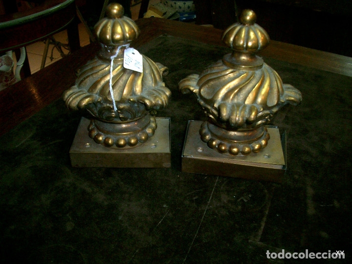 Antiques: Remates en bronce