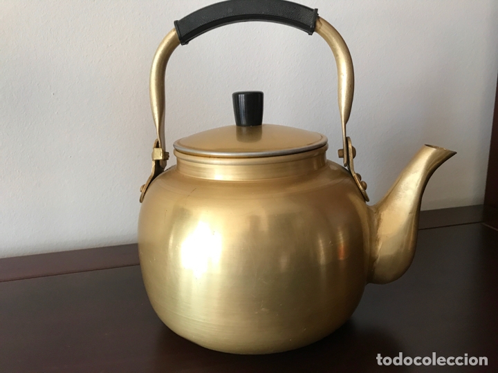 Antig&uuml;edades: Tetera de aluminio - Foto 1