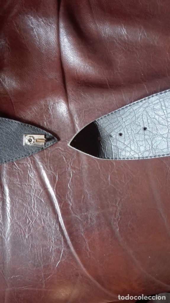 Antig&uuml;edades: Cintur&oacute;n con hebilla con catedral para mujer - Foto 6