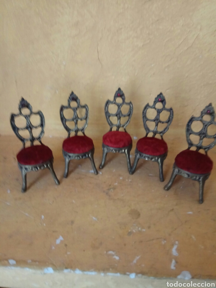 Antig&uuml;edades: Sillitas de bronce antiguas 5