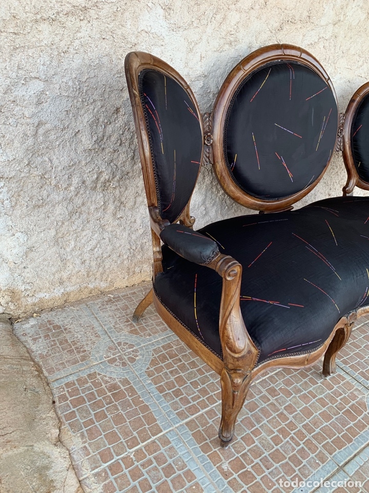 Antig&uuml;edades: ANTIGUO SOFA ISABELINO EN MADERA DE NOGAL - Foto 3