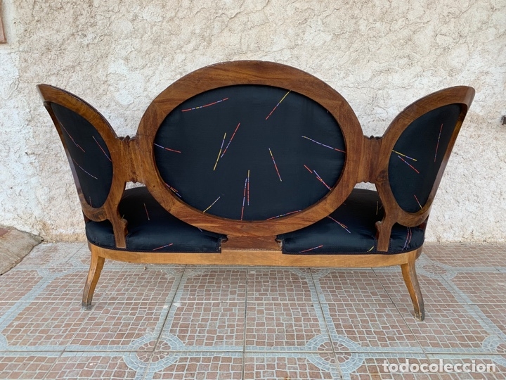 Antig&uuml;edades: ANTIGUO SOFA ISABELINO EN MADERA DE NOGAL - Foto 4