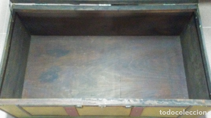 Antig&uuml;edades: BA&Uacute;L DE PIEL CURTIDA RESTAURADO - Foto 9