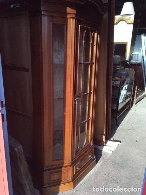 Antig&uuml;edades: VITRINA ALTA DE MADERA - Foto 3