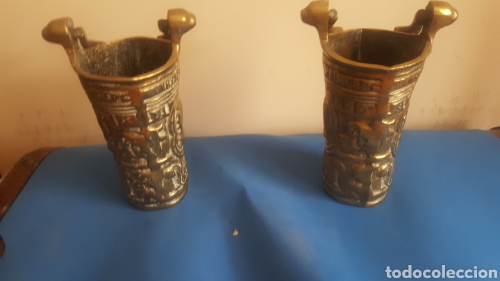 Antig&uuml;edades: Rarisimo par de benditeras de bronce macizo 1556 - Foto 1