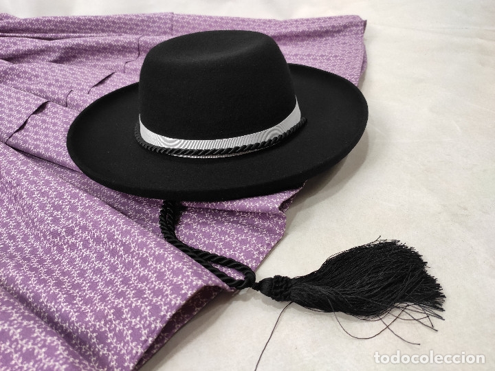 Antig&uuml;edades: Sombrero de S&aacute;stago - Foto 1
