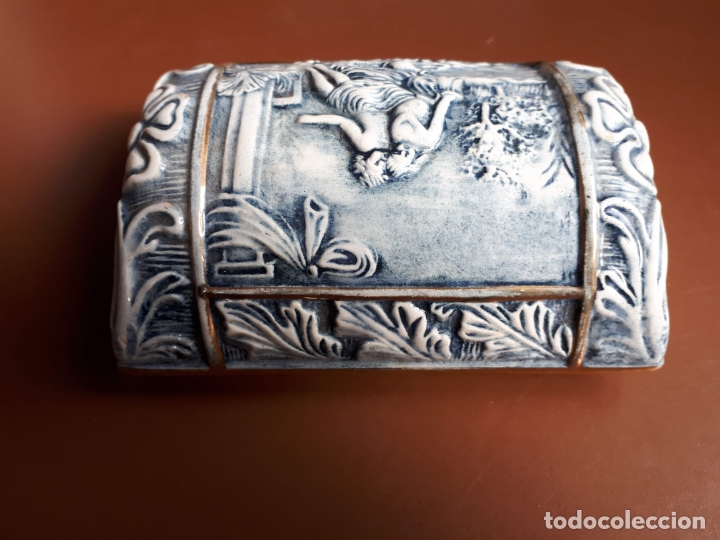 Antig&uuml;edades: Caja porcelana R. Capodimonte - Foto 5
