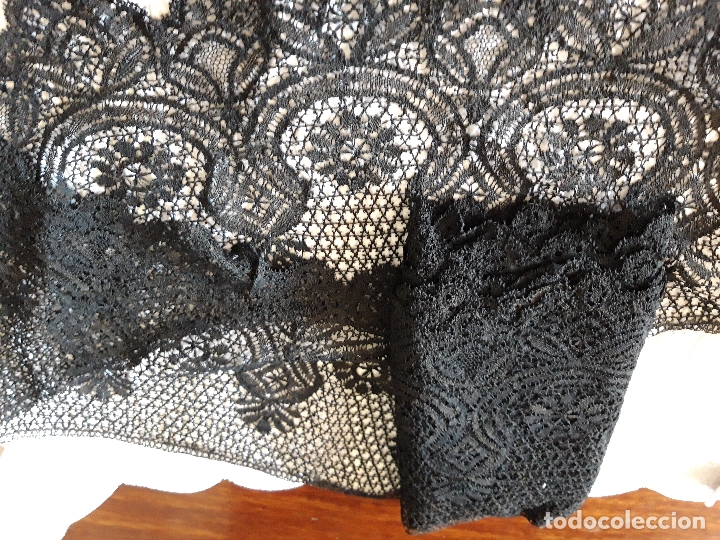Antig&uuml;edades: Encaje guipur negro - Foto 6