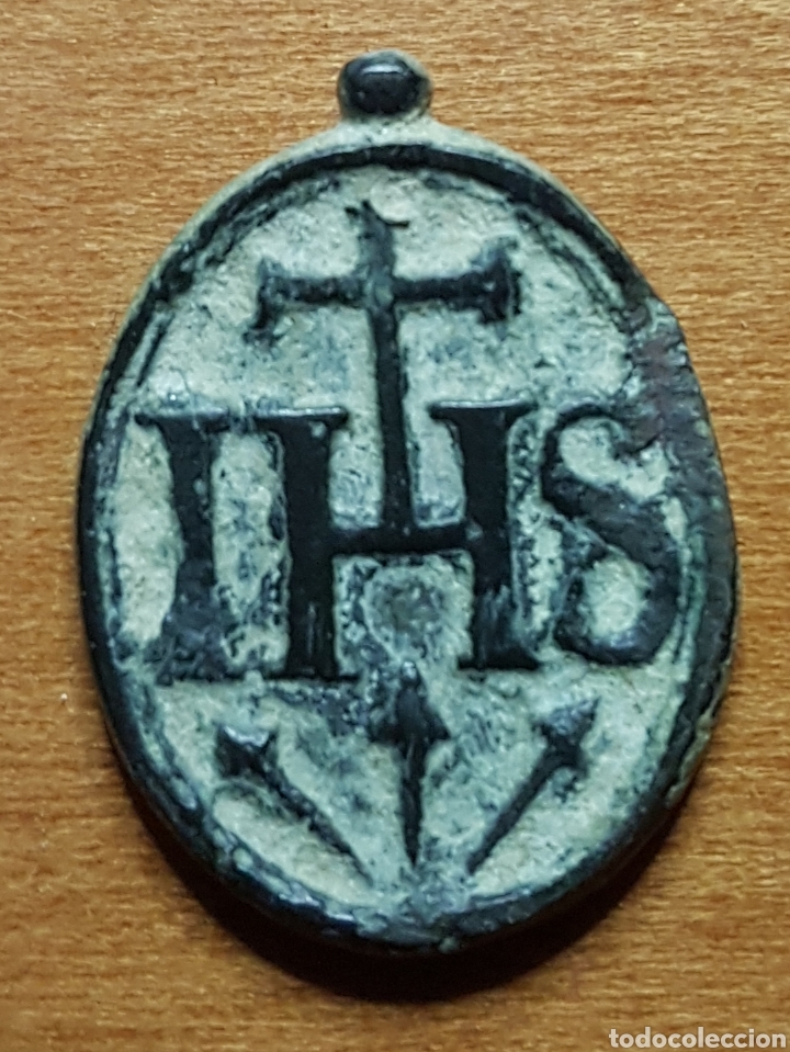 Antig&uuml;edades: Antigua medalla San Ignacio IHS - Foto 2