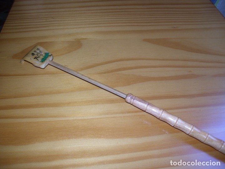 Antiquit&eacute;s: ALARGADOR RASCADOR JAPON MADERA PLEGABLE