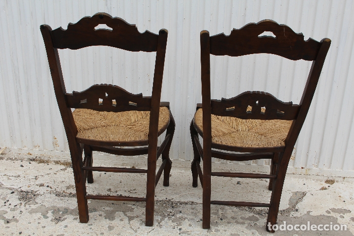 Antig&uuml;edades: pareja de sillas en madera y enea - Foto 8