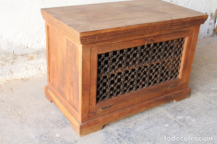 Antig&uuml;edades: mueble auxiliar en madera y hierro - Foto 3