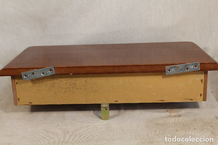 Antig&uuml;edades: caja joyero de pared - Foto 4
