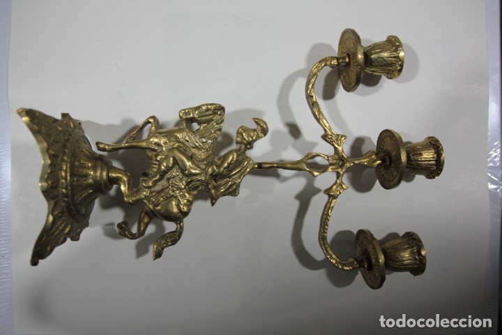 Antig&uuml;edades: PAREJA PORTAVELAS BRONCE - Foto 7