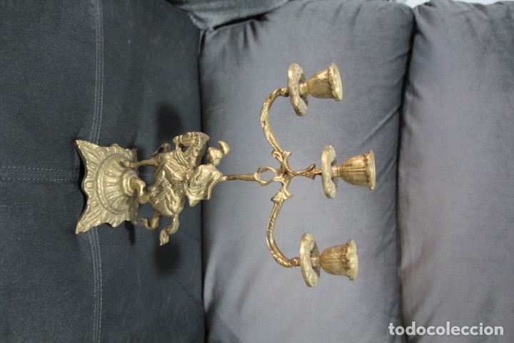 Antig&uuml;edades: PAREJA PORTAVELAS BRONCE - Foto 8