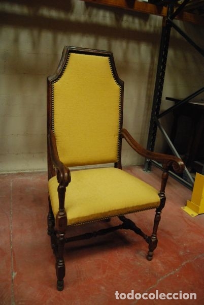 Antig&uuml;edades: Sill&oacute;n tapizado en ocre amarillo - Foto 1