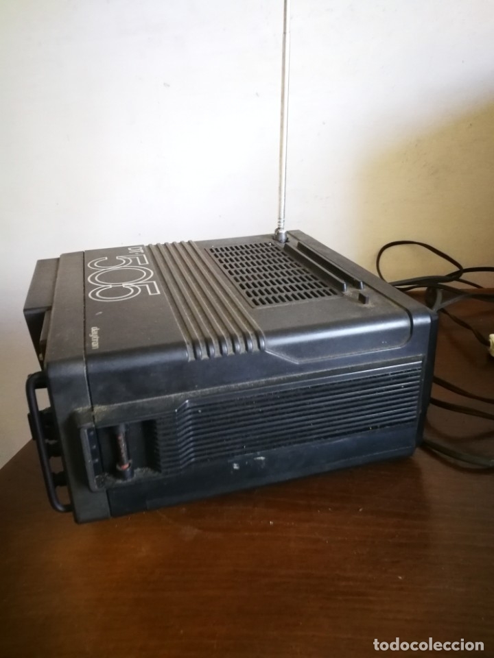Antig&uuml;edades: Television portatil - Foto 3