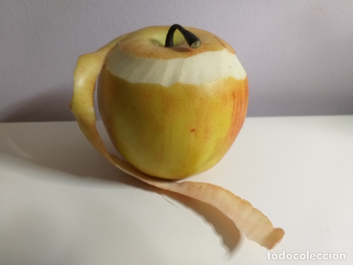 Antigüedades: Antigua manzana para decorar. Súper real. - Foto 1 - 177626169