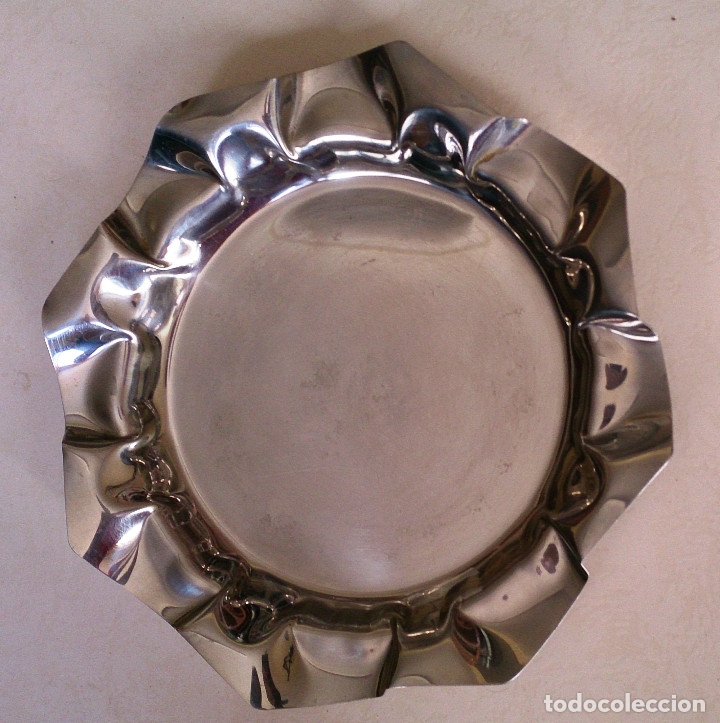 Antig&uuml;edades: BANDEJA DE METAL - Foto 1