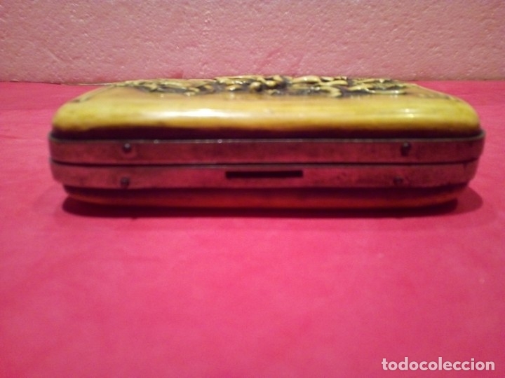 Antig&uuml;edades: Caja Inglesa s.XIX en celuloide y metal - Foto 4