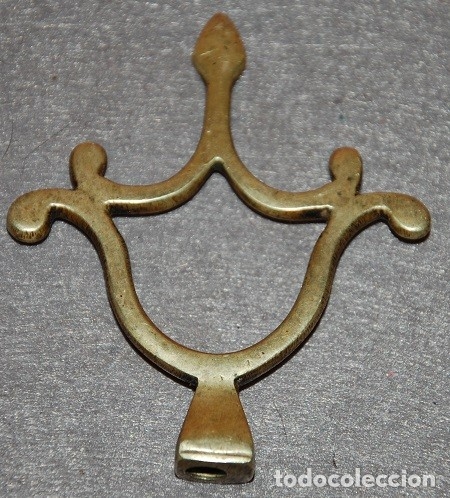 Antig&uuml;edades: ASA DE BRONCE PARA CANDELABRO - Foto 1