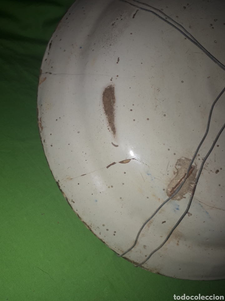 Antig&uuml;edades: Gran plato con grapas principios del S XIX - Foto 7