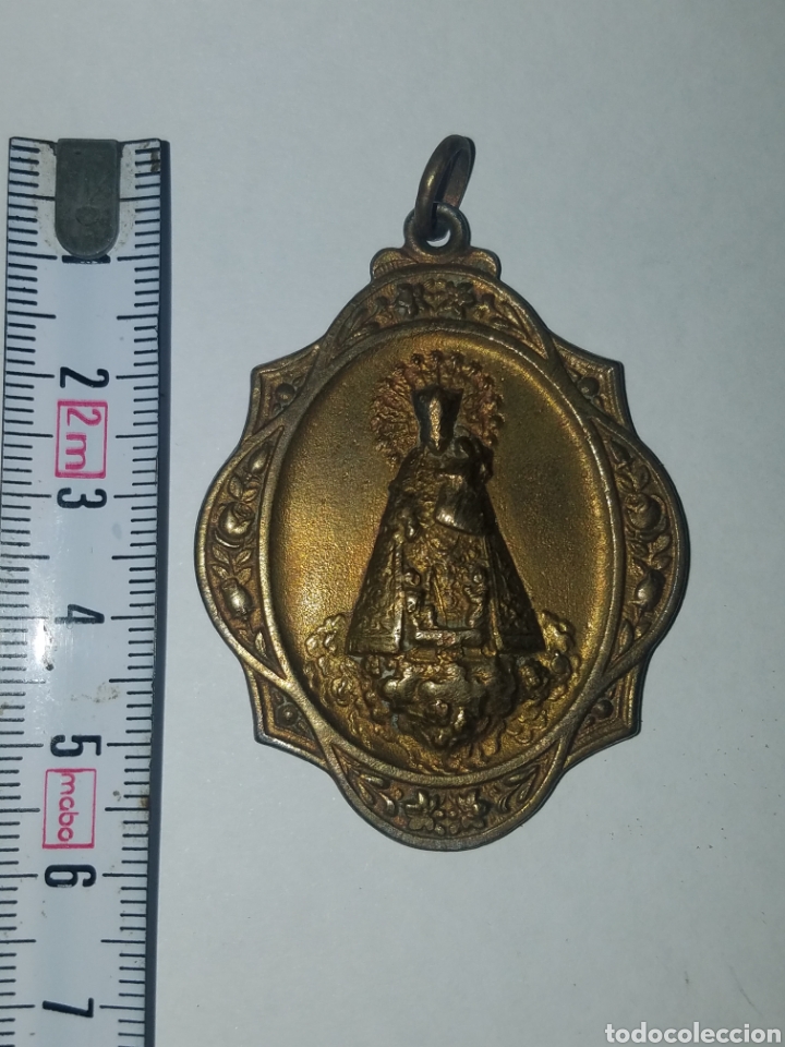 Oggetti Antichi: Medalla Antigua de la Virgen de los Desamparados (Valencia)