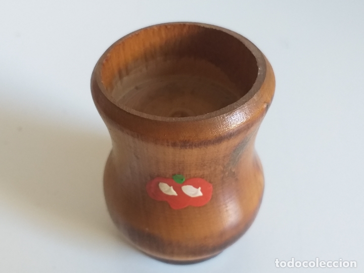 Antig&uuml;edades: Porta velas de madera - Foto 1