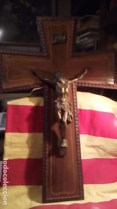 Antig&uuml;edades: CRUCIFIJO . - Foto 2