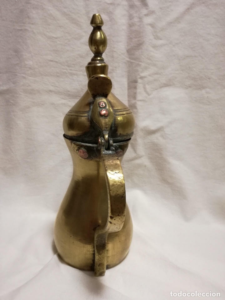Antig&uuml;edades: 2 CAFETERA / TETERA ARABE DALLAH DE BRONCE / LATON - CON SELLOS - Foto 5