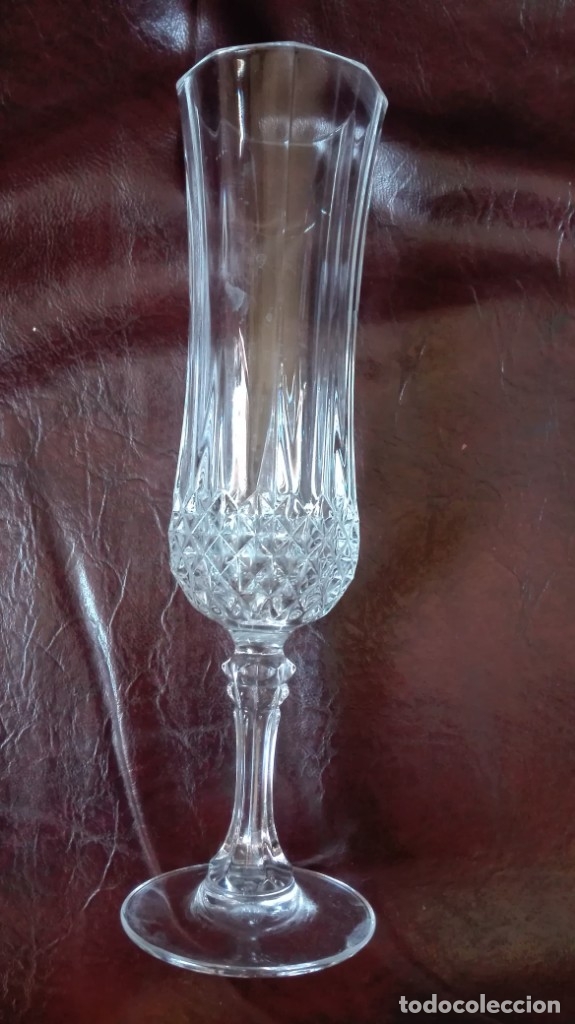 Antig&uuml;edades: Copa de cristal tallado - Foto 1