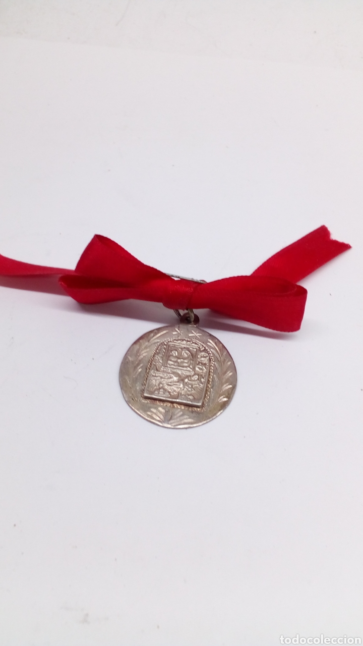 Antig&uuml;edades: Broche religioso Maria de deu Monteolivete - Foto 2