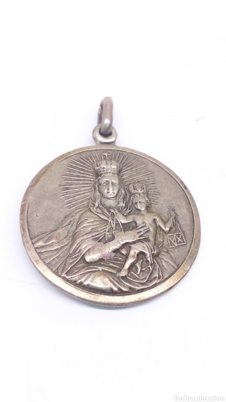 Antig&uuml;edades: Escapulario de plata - Foto 2