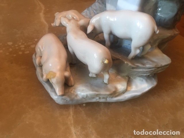 Antig&uuml;edades: MUCHACHA CUIDANDO CERDOS - Foto 3
