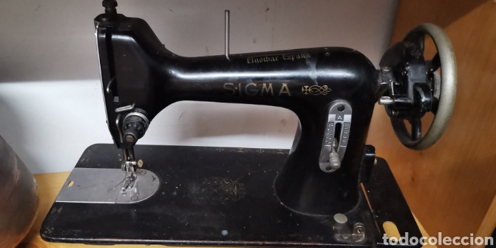 Antig&uuml;edades: Maquina Coser Sigma - Foto 1