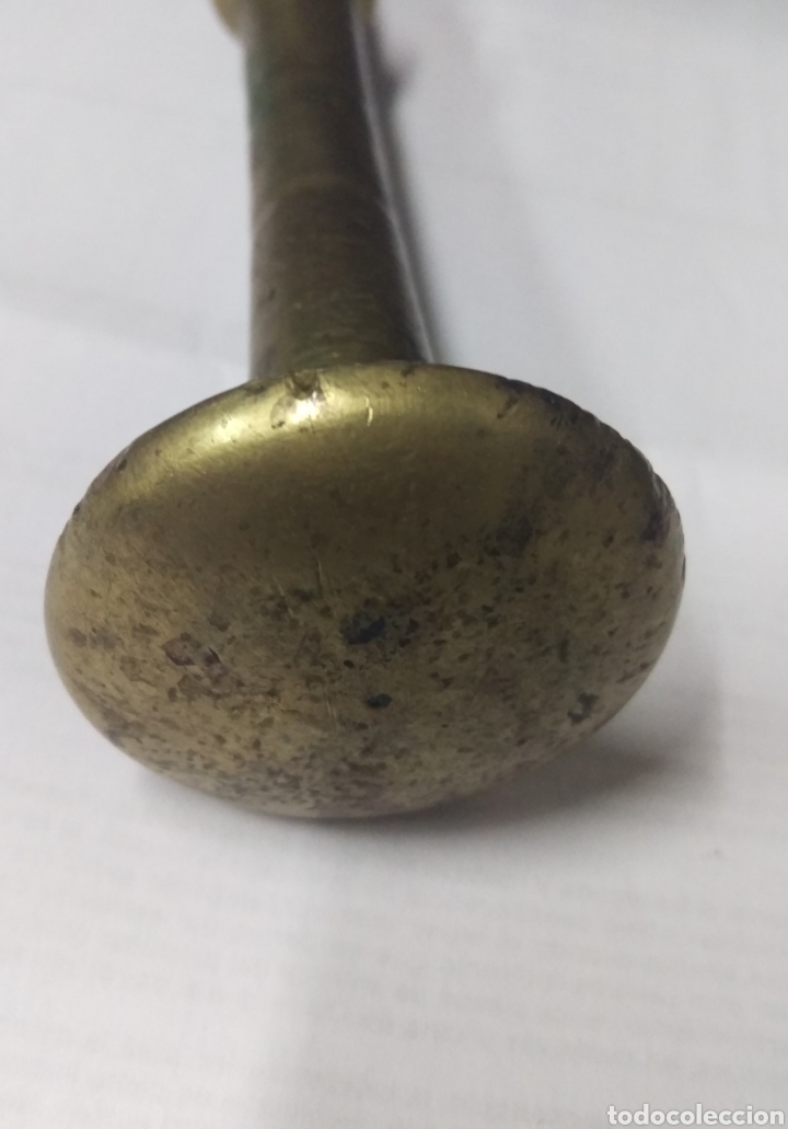 Antig&uuml;edades: Antigua mano para mortero de bronce - Foto 2