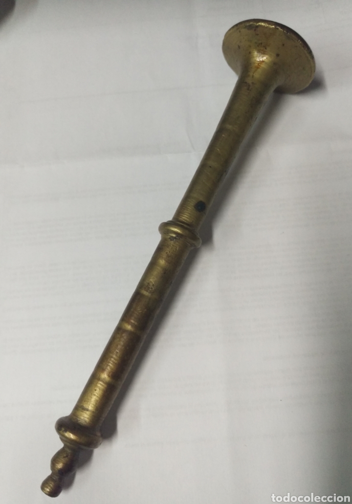 Antig&uuml;edades: Antigua mano para mortero de bronce - Foto 1