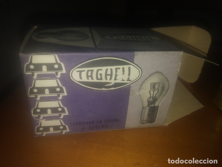 Antig&uuml;edades: CAJA con BOMBILLA de COCHE TAGHELL - Foto 2