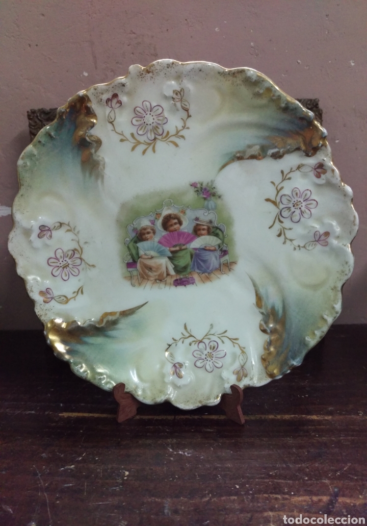 Antig&uuml;edades: Antiguo plato finamente decorado - Foto 1