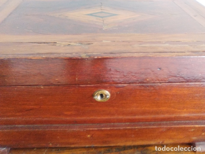Antig&uuml;edades: ANTIGUA CAJA DE MADERA - Foto 2