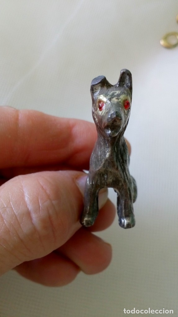 Antig&uuml;edades: Perrito plateado - Foto 8