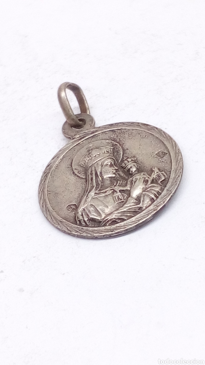 Antig&uuml;edades: Escapulario de plata - Foto 1