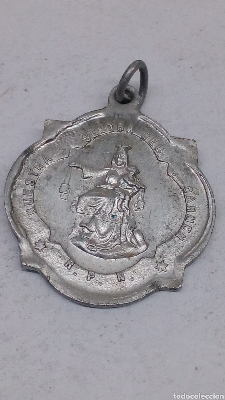Antig&uuml;edades: Medalla religiosa metal - Foto 2