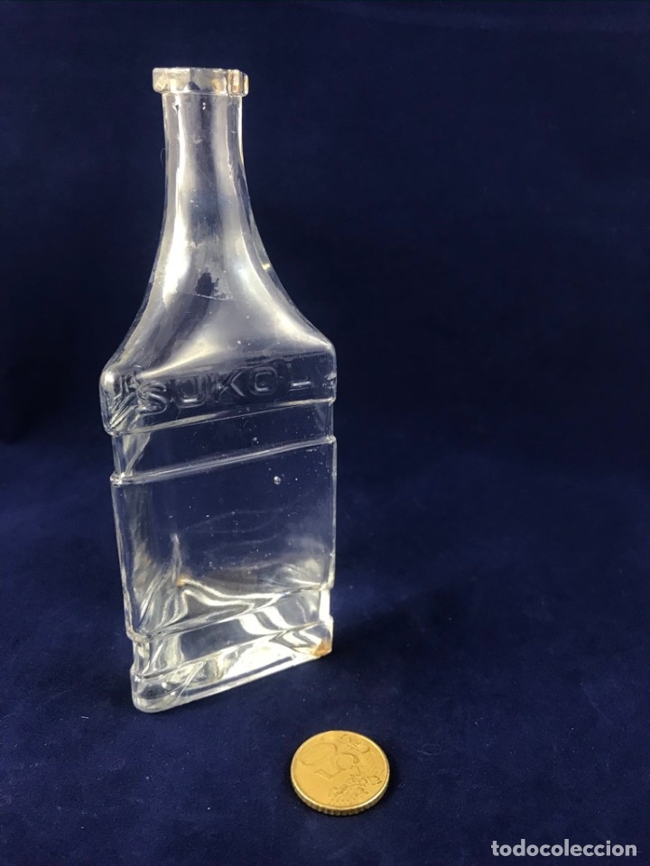Antig&uuml;edades: RAR&Iacute;SIMA ANTIGUA BOTELLA O FRASCO TRIANGULAR SUKOL - Foto 2