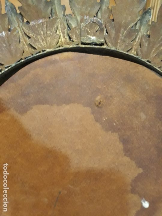 Antig&uuml;edades: Espejo ovalado de hojas tipo sol - Foto 7