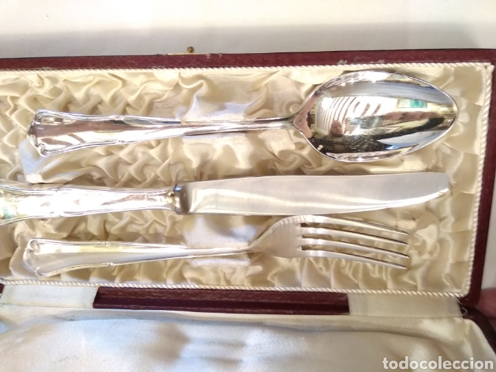 Antig&uuml;edades: Estuche con cubiertos de alpaca plateada - Foto 2