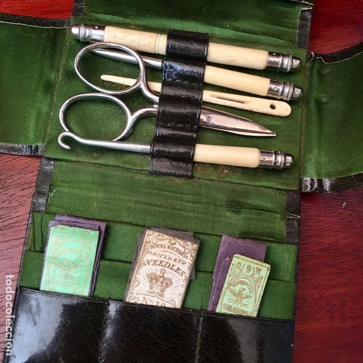 Antig&uuml;edades: Set de costura de hueso - Foto 1