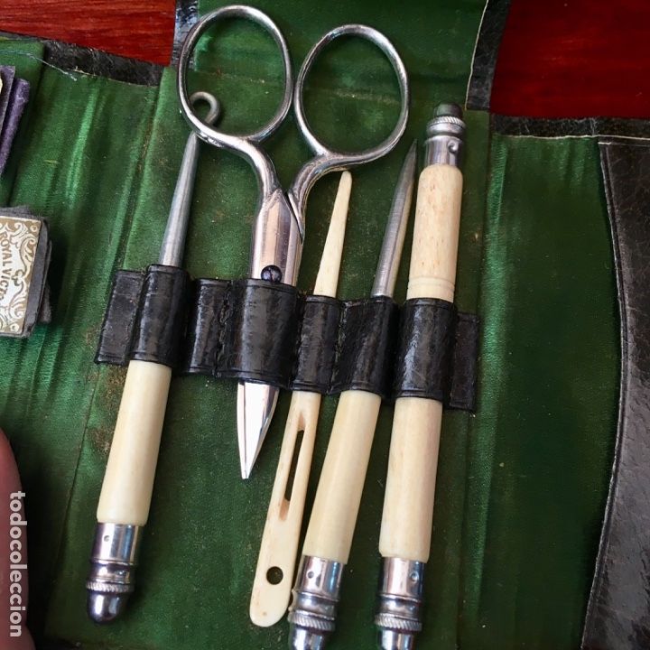 Antig&uuml;edades: Set de costura de hueso - Foto 4