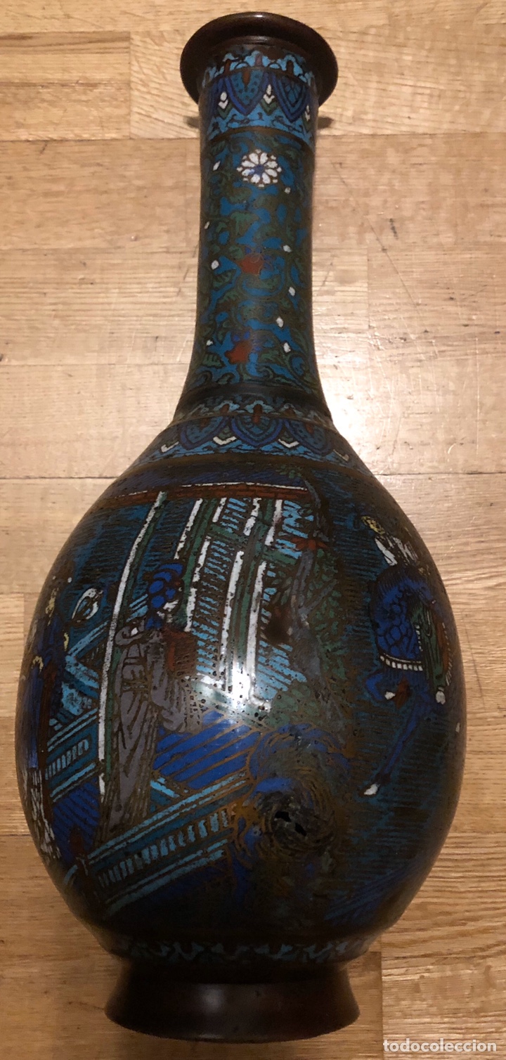 Antig&uuml;edades: Antiguo Jarron Japon&eacute;s de bronce y cloisonne - Foto 1