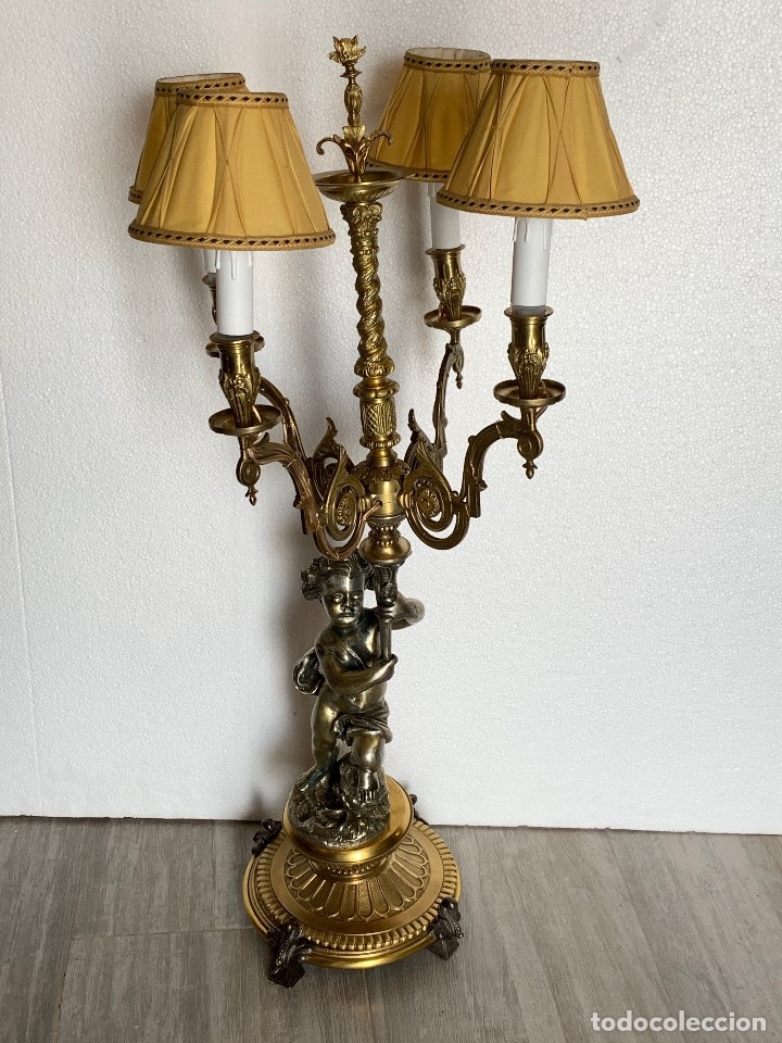 Antig&uuml;edades: LAMPARA DE SOBREMESA EN BRONCE MACIZO - Foto 1